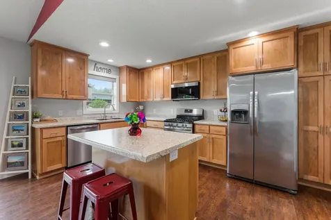 40219 Golden Way North Branch MN 55056