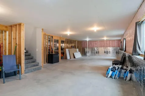 40219 Golden Way North Branch MN 55056