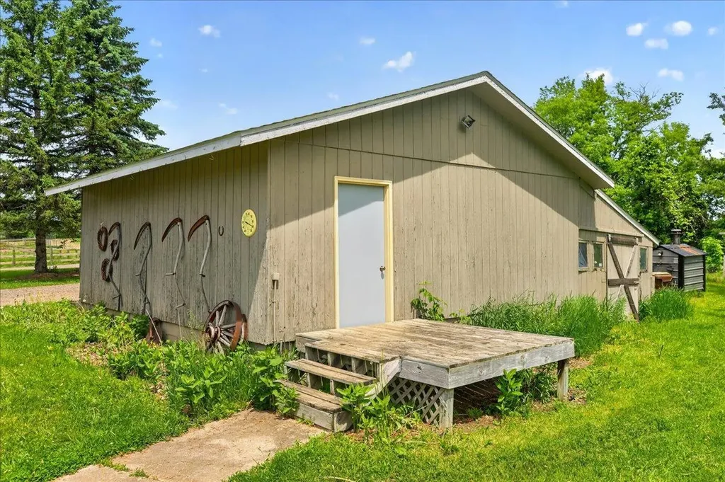 8625 Burr Oak Lane Maple Plain MN 55359