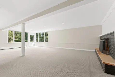 7011 Willow Creek Road Eden Prairie MN 55344
