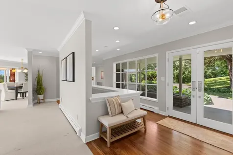 7011 Willow Creek Road Eden Prairie MN 55344