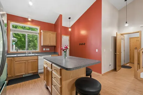 623 35th Street W Hastings MN 55033