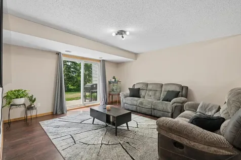 623 35th Street W Hastings MN 55033