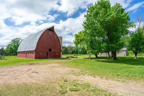 11951 71st Avenue SW Motley MN 56466