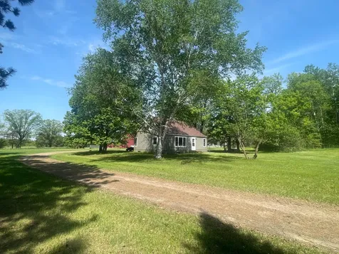 11951 71st Avenue SW Motley MN 56466