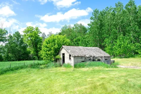 11951 71st Avenue SW Motley MN 56466