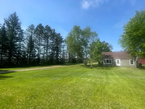 11951 71st Avenue SW Motley MN 56466