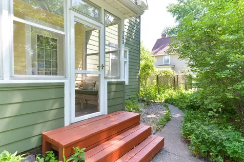 153 Winifred Street W Saint Paul MN 55107