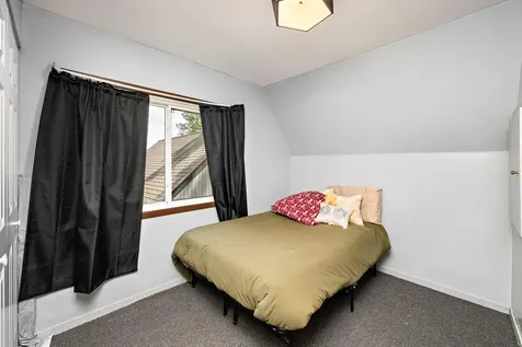774 Roselawn Avenue E Maplewood MN 55117