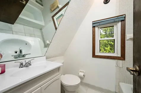 774 Roselawn Avenue E Maplewood MN 55117
