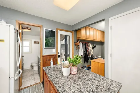 774 Roselawn Avenue E Maplewood MN 55117