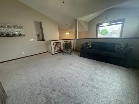 7442 Large Avenue NE Albertville MN 55301