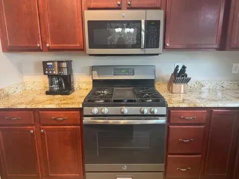 7442 Large Avenue NE Albertville MN 55301