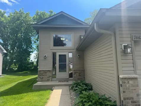 7442 Large Avenue NE Albertville MN 55301