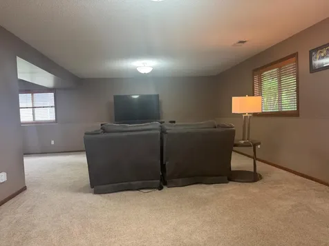 7442 Large Avenue NE Albertville MN 55301