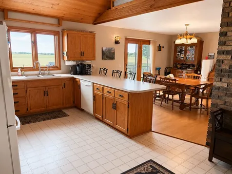 905 Main Street N Renville MN 56284
