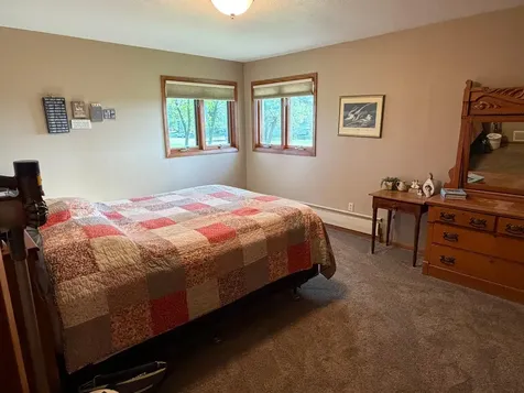 905 Main Street N Renville MN 56284