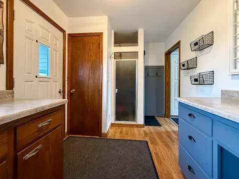 979 S Prairie Avenue Fairmont MN 56031