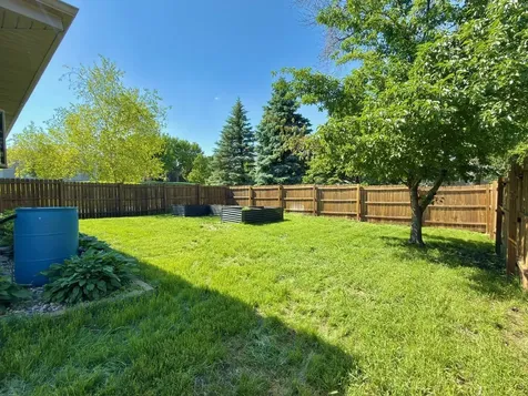 979 S Prairie Avenue Fairmont MN 56031