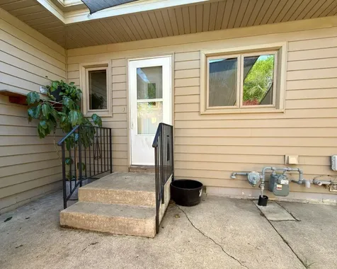 979 S Prairie Avenue Fairmont MN 56031