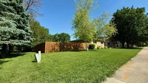 979 S Prairie Avenue Fairmont MN 56031