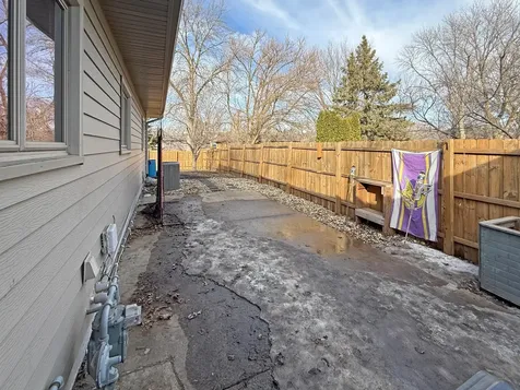 979 S Prairie Avenue Fairmont MN 56031