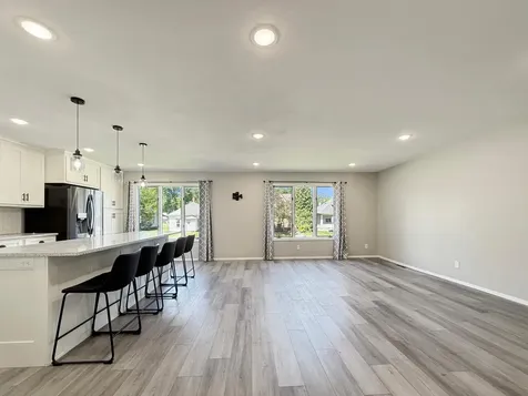 513 E Ciro Street Truman MN 56088