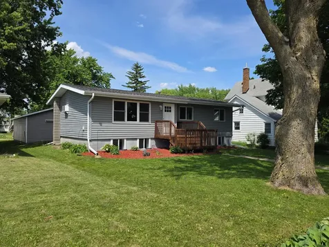 510 Arnold Street West Concord MN 55985