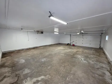 510 Arnold Street West Concord MN 55985