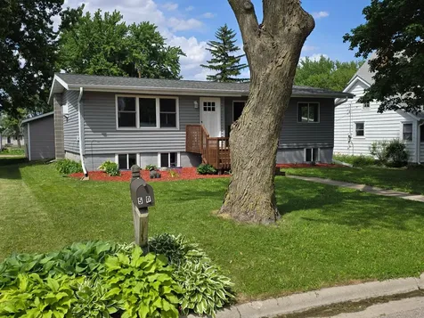 510 Arnold Street West Concord MN 55985