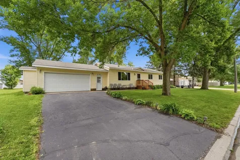 516 Nelson Avenue Belgrade MN 56312