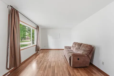 516 Nelson Avenue Belgrade MN 56312