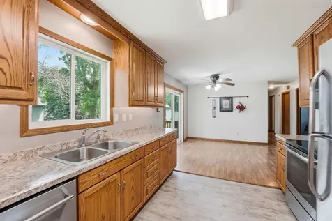 516 Nelson Avenue Belgrade MN 56312