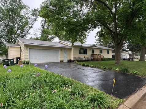 516 Nelson Avenue Belgrade MN 56312