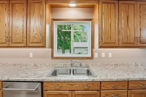 516 Nelson Avenue Belgrade MN 56312