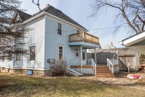 122 4th Avenue NE Mayville ND 58257