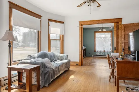 122 4th Avenue NE Mayville ND 58257
