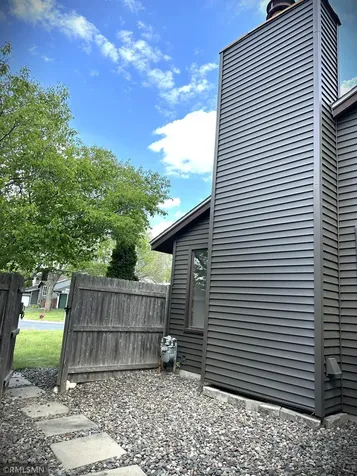 1360 Willow Creek Lane Shoreview MN 55126