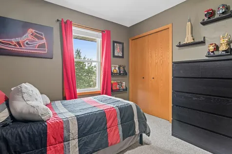 16722 Firestone Court Lakeville MN 55024