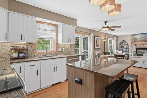 16722 Firestone Court Lakeville MN 55024