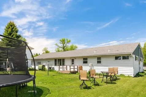 1009 8th Street Portland ND 58274