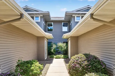 1171 Gallery Lane Chaska MN 55318