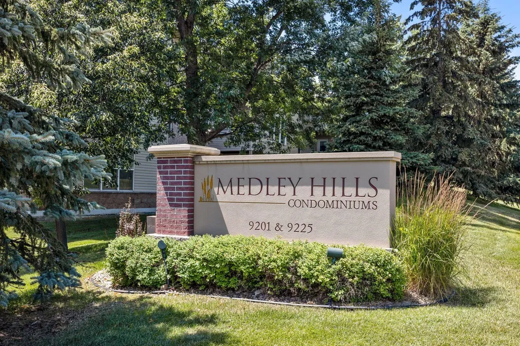 9225 Medicine Lake Road Golden Valley MN 55427