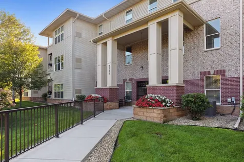 9225 Medicine Lake Road Golden Valley MN 55427