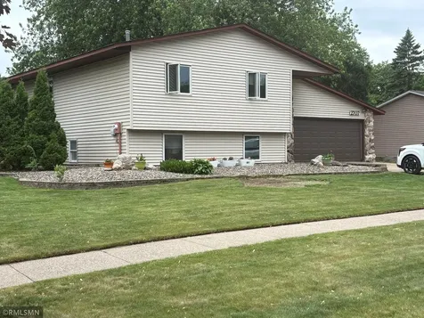 2707 Croixwood Boulevard Stillwater MN 55082