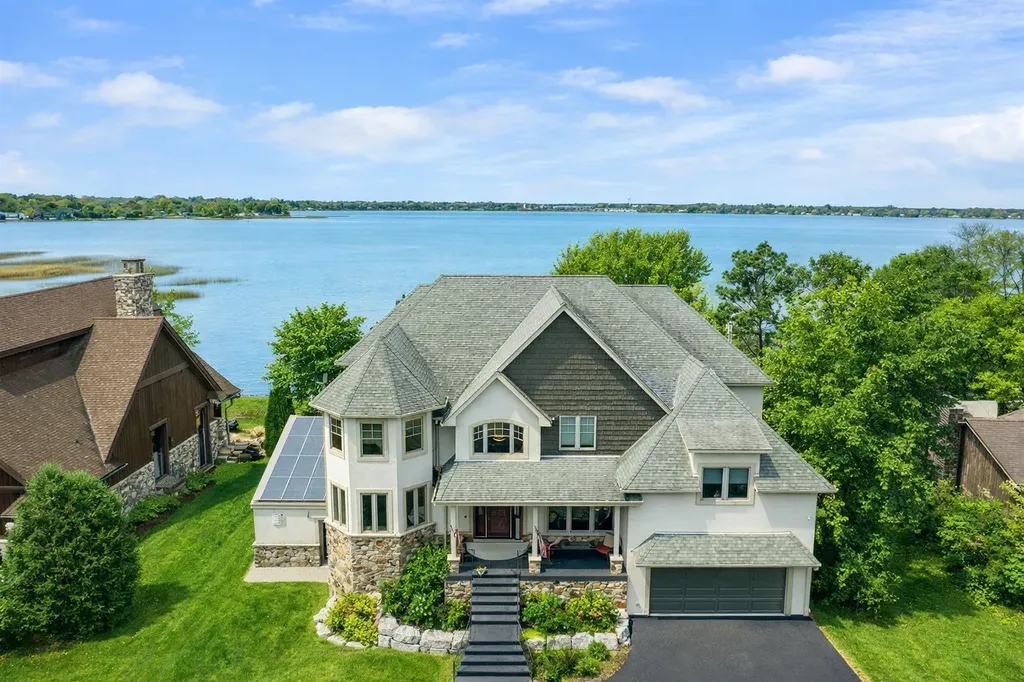 22620 Hayward Avenue N Forest Lake MN 55025