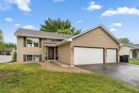 18826 Embers Avenue Farmington MN 55024