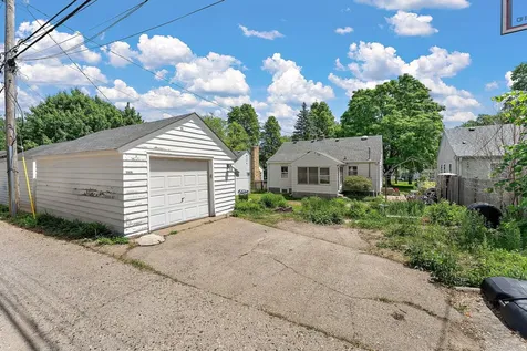 5920 12th Avenue S Minneapolis MN 55417