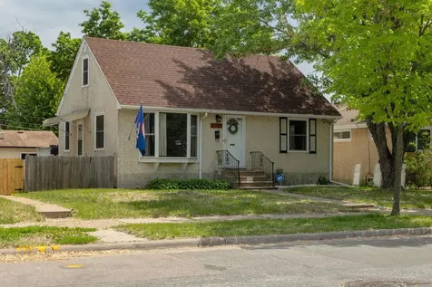 5248 Camden Avenue N Minneapolis MN 55430