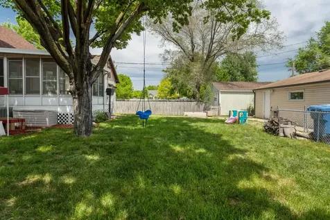 5248 Camden Avenue N Minneapolis MN 55430